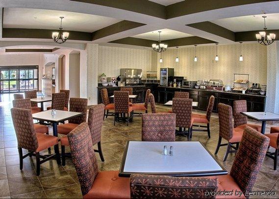 Comfort Inn & Suites Lawrence Restaurant foto